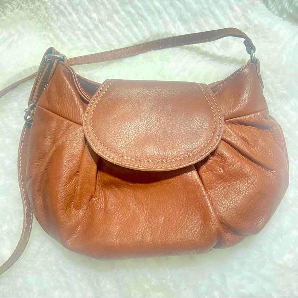 Elegant Genuine Leather Crossbody Bag - Picture 7 of 13